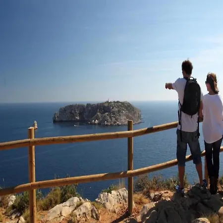 Les Palmeres 28 Holiday home *