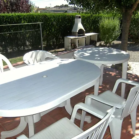 In Costa Brava Near Sandy Tatil Evi